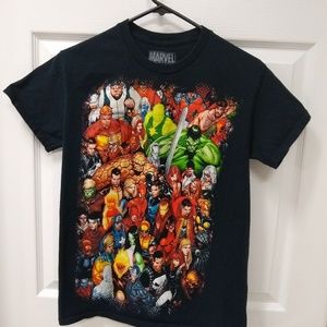 Small Marvel character T shirt